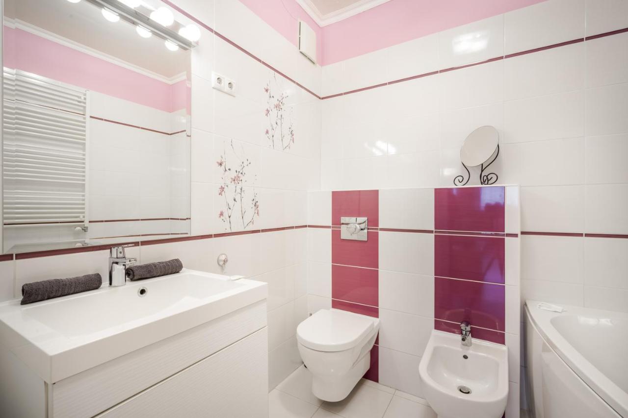 Apartment Downtown Karpat 9 Budapest Eksteriør billede